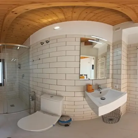Apartamento Camins Del Priorat : Ermita Pinyeres *