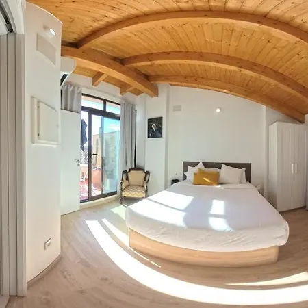 Apartment Camins Del Priorat : Ermita Pinyeres *