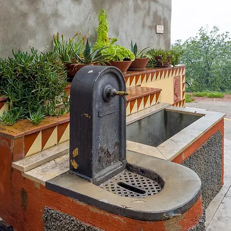 Camins Del Priorat : Ermita Pinyeres Apartment